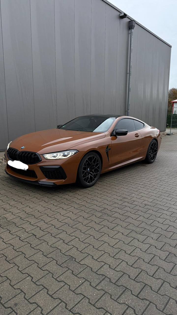 BMW M8 COUPE 2023